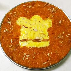 A picture of Rabri-Gajar Halwa.