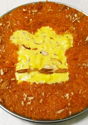 A picture of Rabri-Gajar Halwa.
