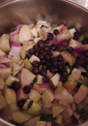 A picture of Spicy autumn chutney.