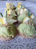 Canapés de hummus de palta vegano