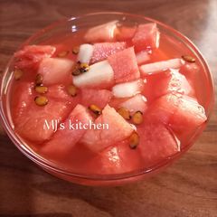 A picture of Watermelon fruity.