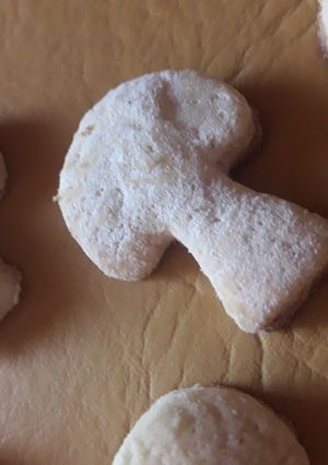 Una foto de Galletitas para la merienda con lluvia de azúcar impalpable ❤