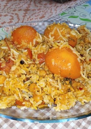 A picture of Chickpea Potato Rice.