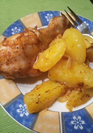 Tepsiben sült csirkecomb recept fotója