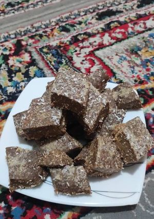 عکسی از دستور دست حلوا باشیره انگور زنجبیلی