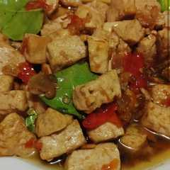 รูปของ Tumis tahu sambal matah