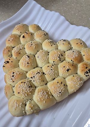 صورة لوصفة خليه نحل بعجينه هشه ولذيذه😍