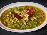 લહેસુની પાલક ખીચડી (Lehsuni Palak Khichdi Recipe In Gujarati)