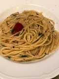 Spaghetti aglio olio e peperoncino e totani fuggiti