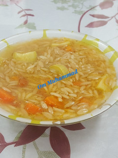صورة لوصفة شوربة لسان عصفور بالخضار 🍲