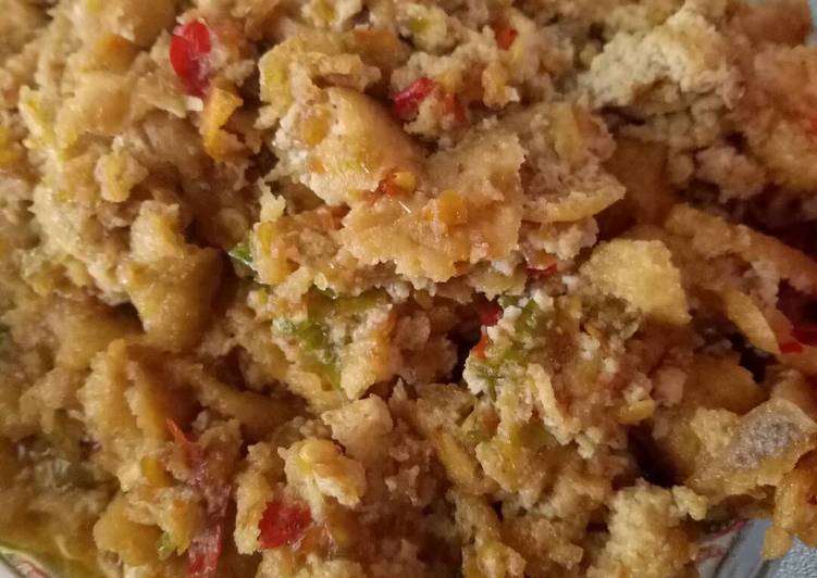 Tahu goreng sambel ulek