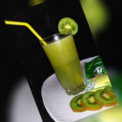 A picture of Kiwi colada.