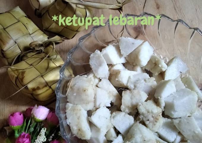 *ketupat lebaran*