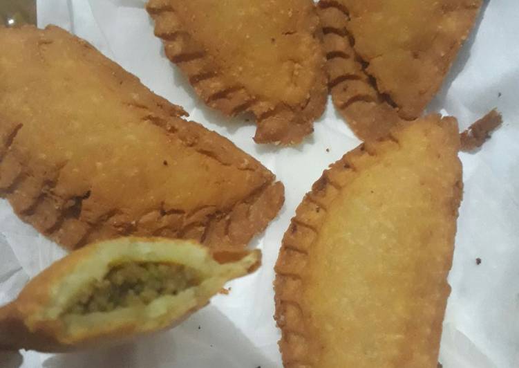 Resep Pastel isi rebon ala debm yang Menggugah Selera