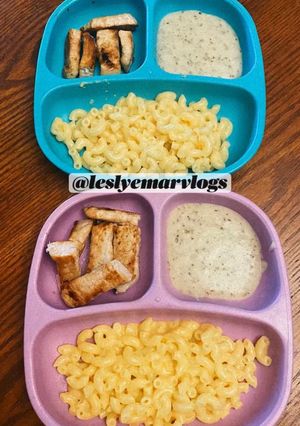 Una foto de Cena deliciosa para pequeños