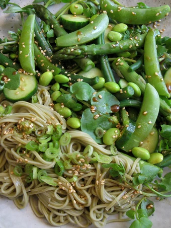 Easy Steps to Prepare Recipe Green ‘Cha-Soba’ Noodle Salad that is So Delicious, Addictive}