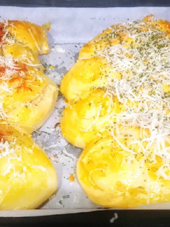Foto resep Garlic Pullapart / Roti Sobek
