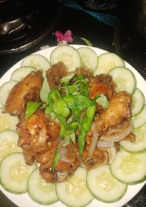Hình của món Cánh gà chiên mắm.