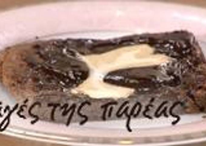 κύρια φωτογραφία συνταγής Ρευστό σοκολατένιο κέικ