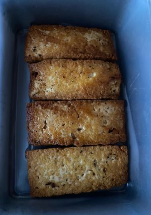 Una foto de Tofu marinado con salsa de sofa