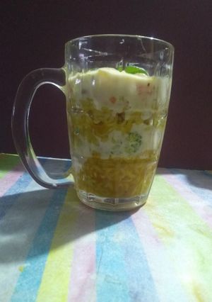 A picture of Creamy cup maggi.