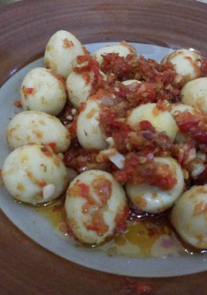 Foto resep Sambal telur puyuh ala mirza