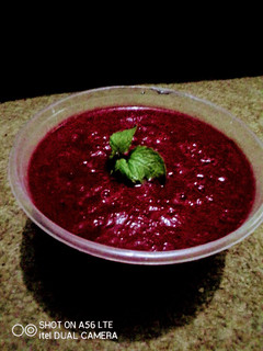 A picture of Mint Flavoured Beet Smoothie.