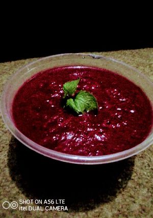 A picture of Mint Flavoured Beet Smoothie.