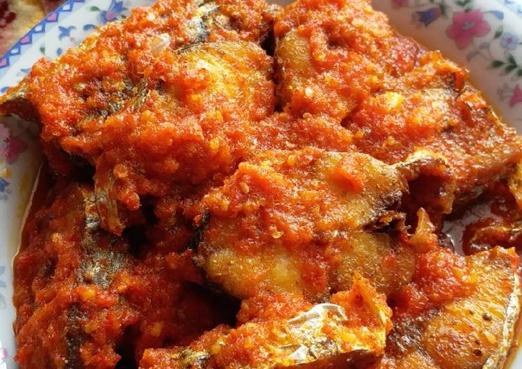 Balado ikan tengiri