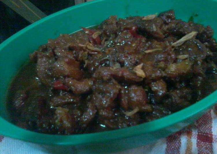 Langkah Mudah untuk Membuat Tumis kecap daging kambing yang Lezat