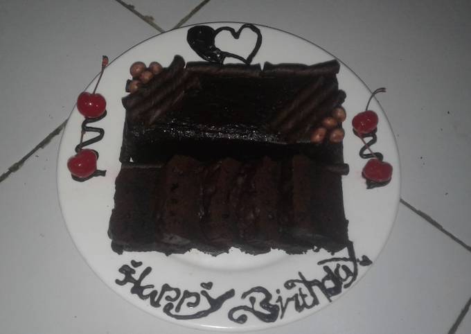 Resep  Kue  ulang  tahun  dari brownies kukus  oleh Icha Leoni 