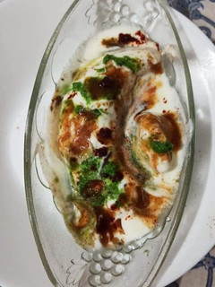 शाही दही बड़ा(shahi dahi bada recipe in hindi) रेसिपी मुख्य फोटो