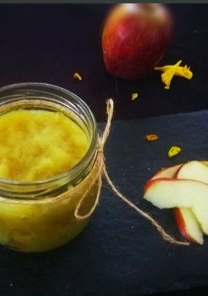 A picture of Homemade Applesauce.