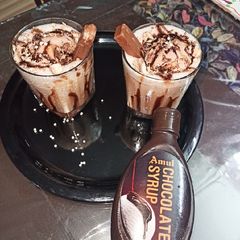 A picture of Chocolate thick shake.