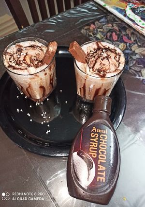 A picture of Chocolate thick shake.