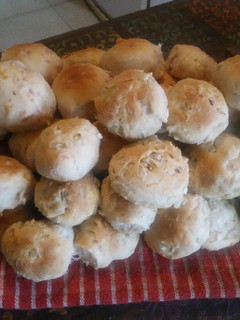 Una foto de Pancitos saborizados, receta de Romina Stricker