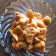 A picture of Mango Saffron salad.