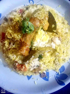 चिकन बिरयानी (Chicken biryani recipe in Hindi) रेसिपी मुख्य फोटो