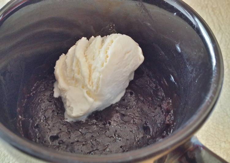 Step-by-Step Guide to Make Award-winning Brownie in a Mug