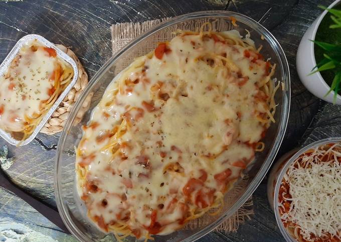 Langkah Mudah untuk Membuat Spaghetti bolognaise with saus cream chesee, Bisa Manjain Lidah