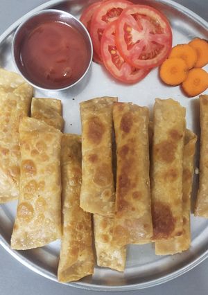 A picture of Roti Roll.