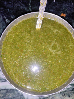 हरी चटनी (hari chutney recipe in Hindi) रेसिपी मुख्य फोटो