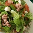Frisella integrale,tonno pomodori insalata e maionese light