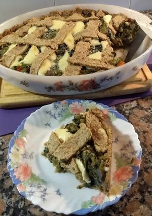 Una foto de Tarta de verdura con masa de harina integral