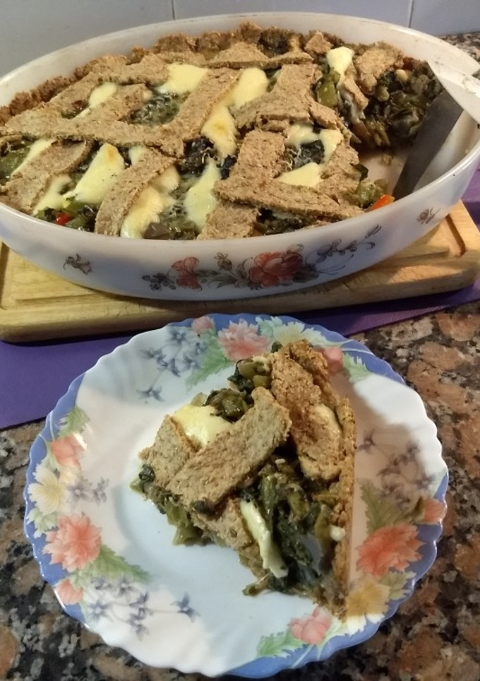 Una foto de Tarta de verdura con masa de harina integral