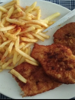Una foto de Pollo empanado