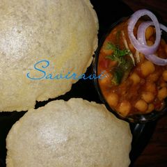 A picture of Poori.