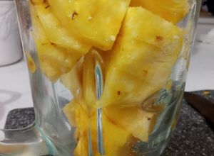 Una foto de Agua fresca de piña