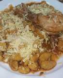 Ñoquis de zapallo cabutia con tuco