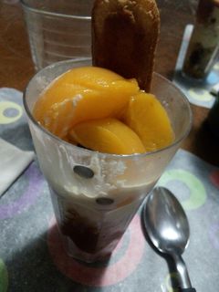 Una foto de Postre en copa fácil